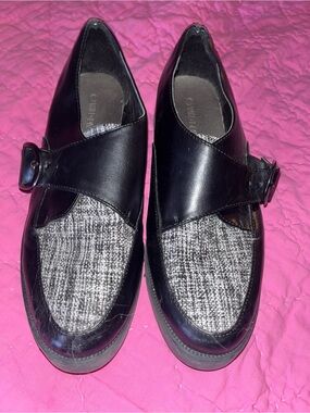 Wild Diva Black Leather & Gray Tweed Slip-On Loafers comfy size 10 platform